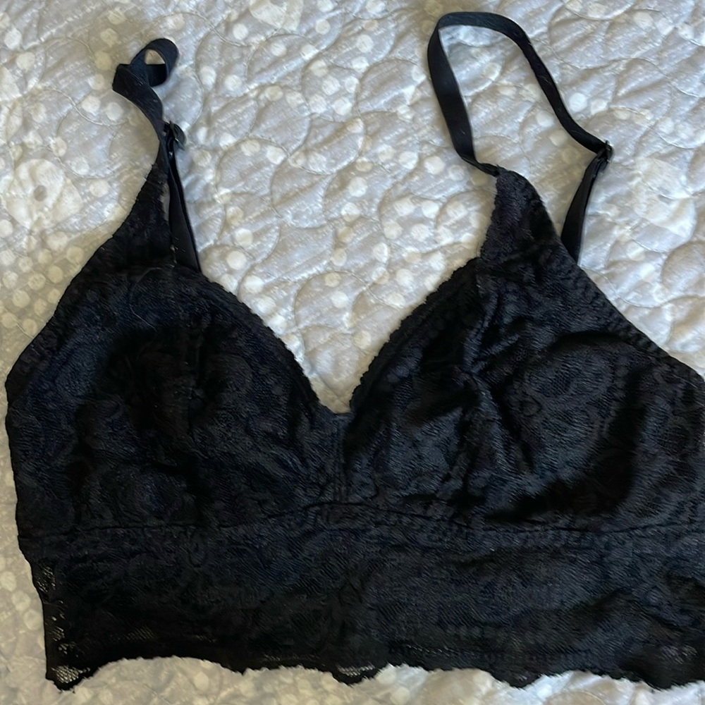 Victoria’s Secret “PINK” Black Lace Bralette XS (AA-B)